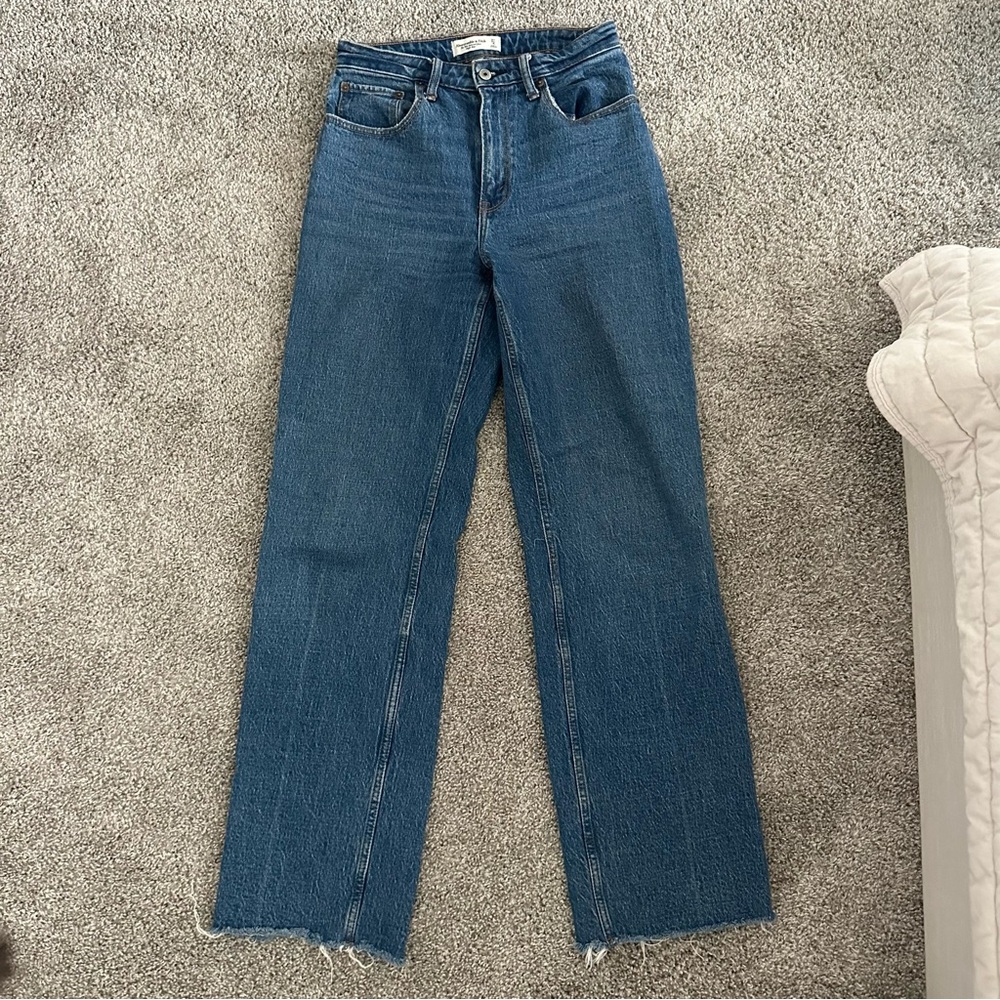 Abercrombie curve love 90s relaxed